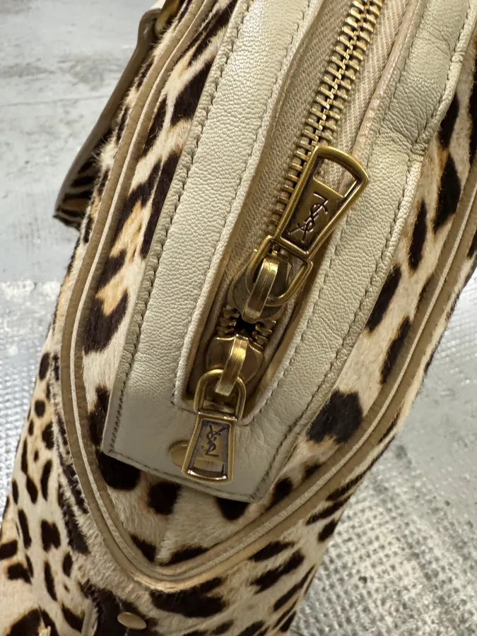 FW2005 Yves Saint Laurent Cream Leopard Print Calf Hair Muse Bag - Image 13