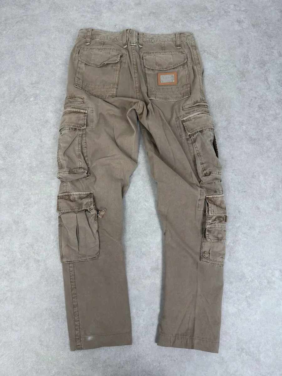 FW2006 Dolce & Gabbana Beige Multi Pockets Cargo Pants - Image 2