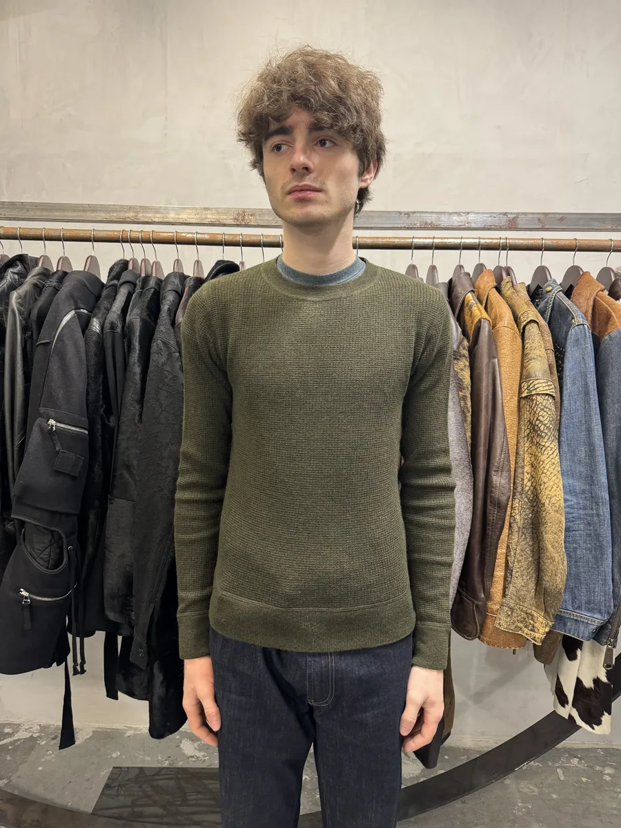 FW2006 Dolce & Gabbana Olive Premium Sweater - Image 3