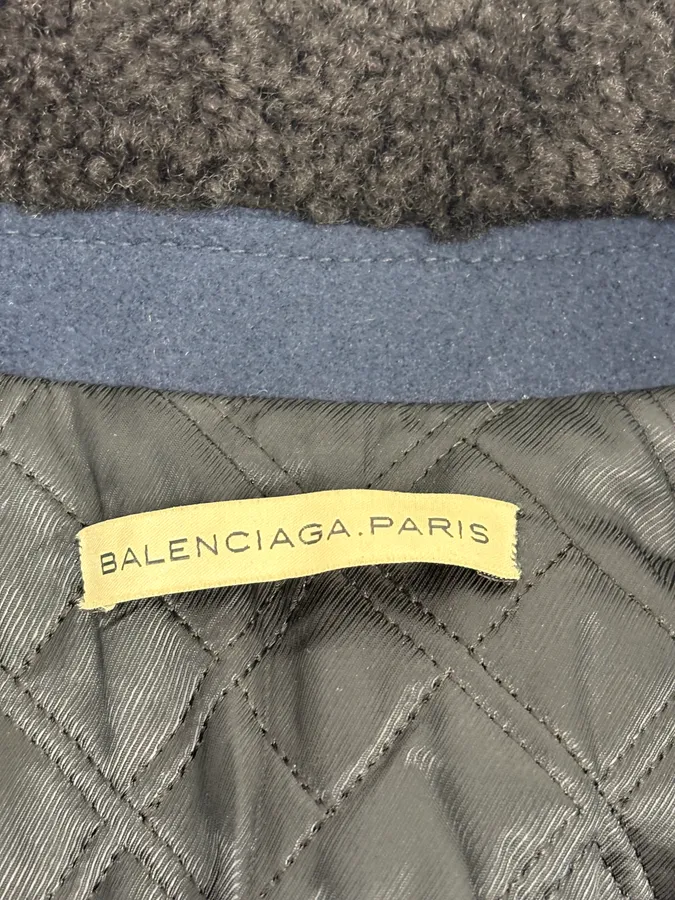 FW2007 Balenciaga Navy Wool Shearling Peacoat Jacket - Image 10