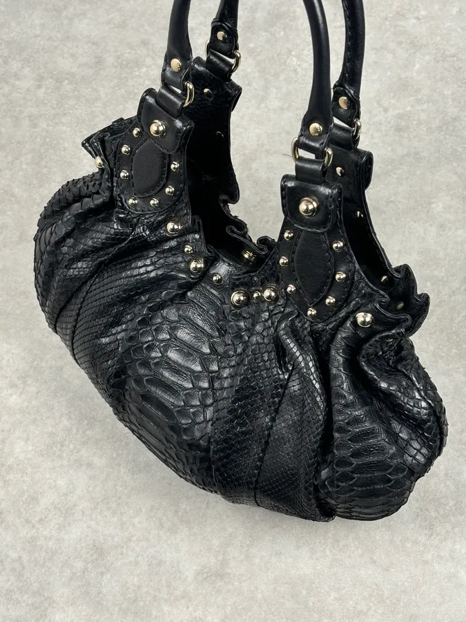 FW2007 Gucci Black Python Leather Studded Hobo Bag by Frida Giannini - Image 13
