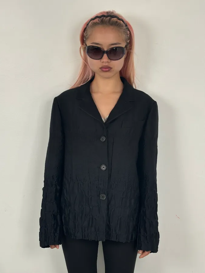 FW2007 Prada Black Plissed Blazer Jacket - Image 3