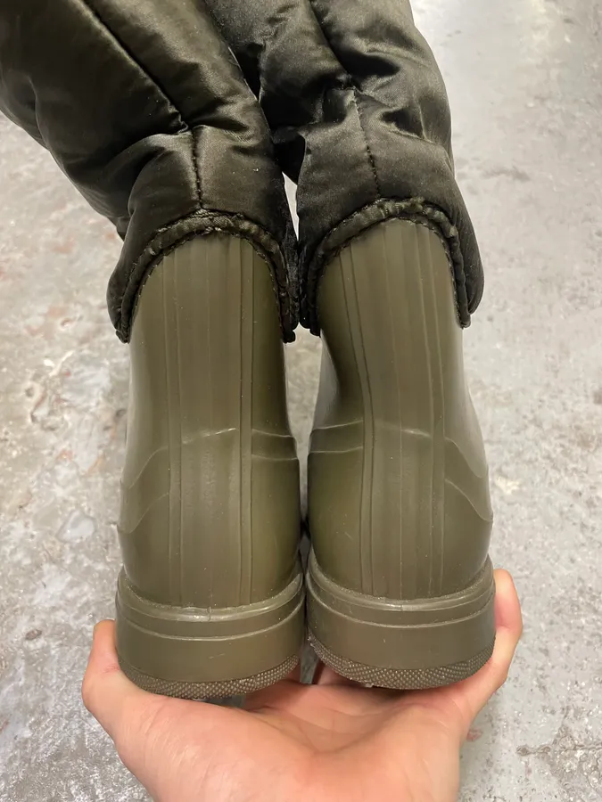 FW2008 Dolce & Gabbana Olive Puffer Wallies Boots - Image 8