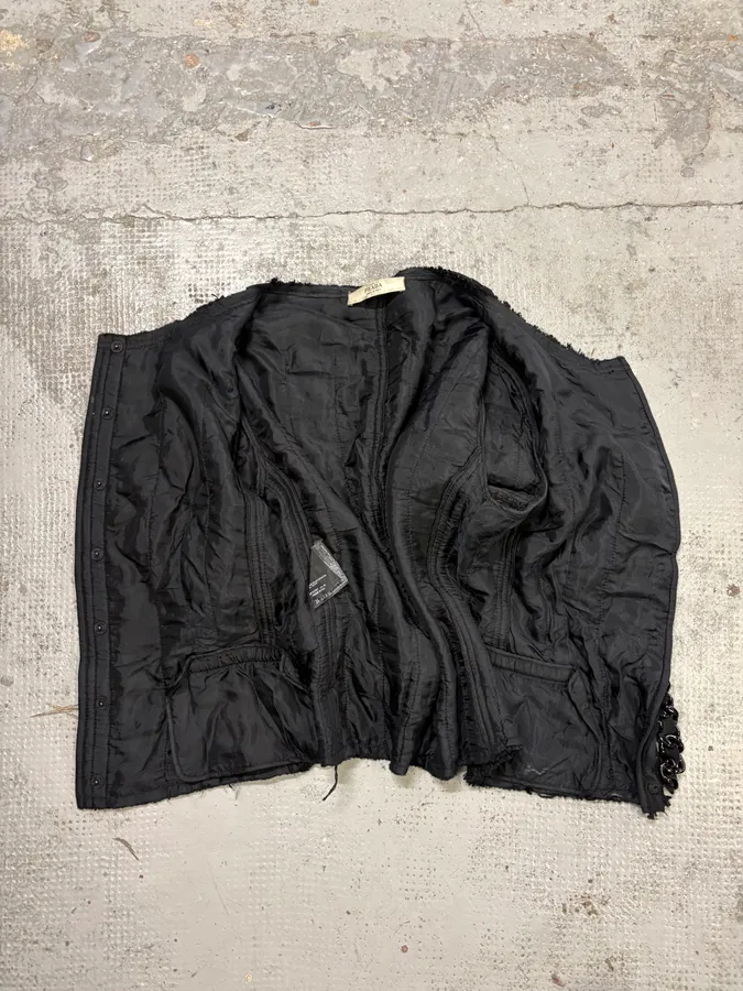 FW2008 Prada Black Bouclé Chain-Front Blazer Jacket - Image 7