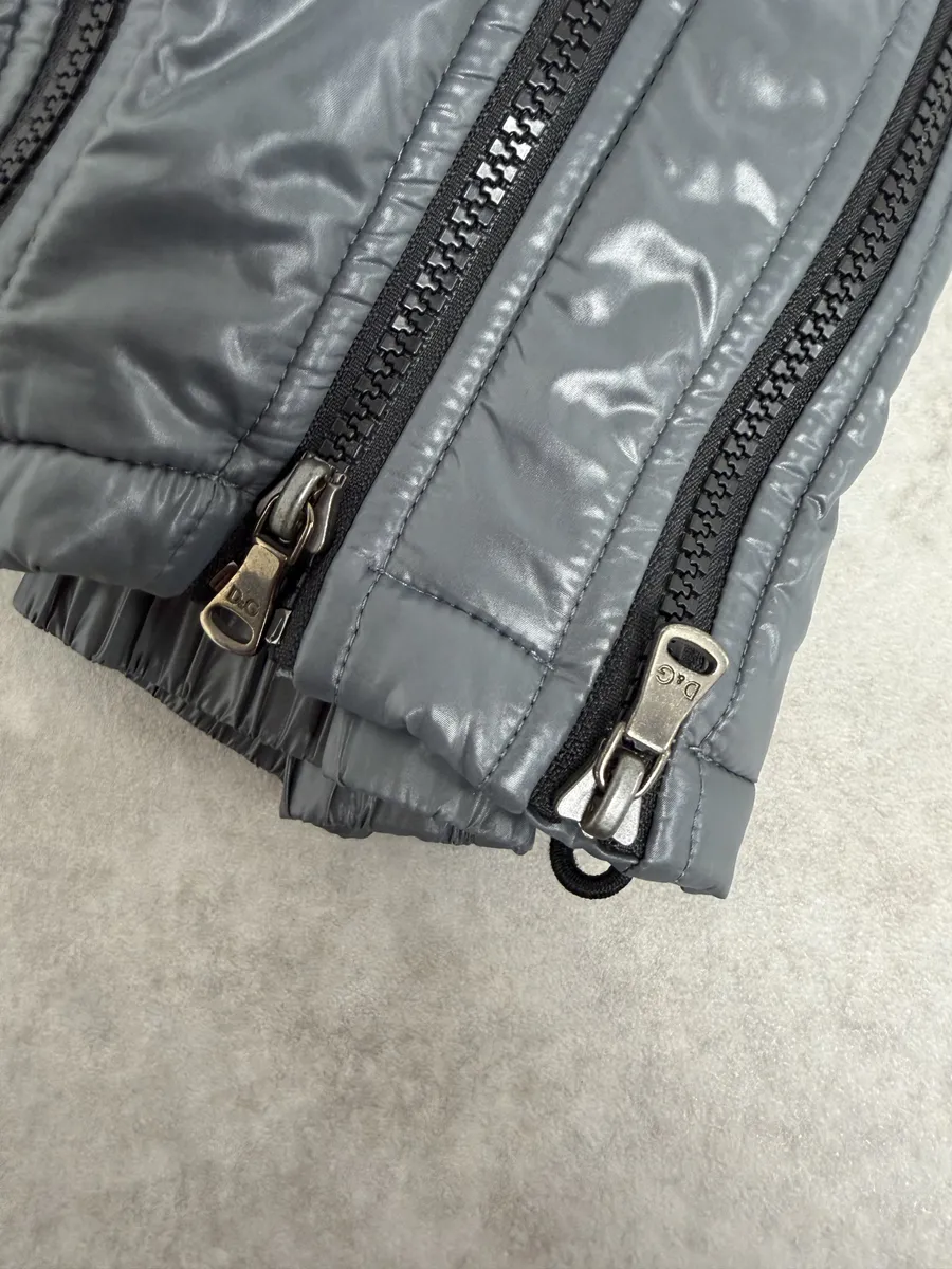 FW2010 Dolce & Gabbana Grey Multi Zips Astro Puffer Jacket - Image 9