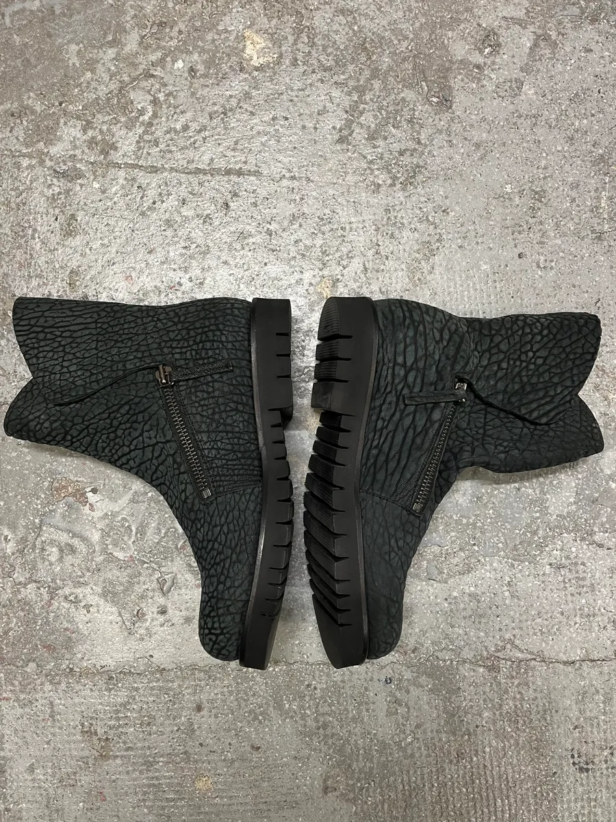 FW2016 Emporio Armani Olive Crocodile Effect Leather Boots - Image 4