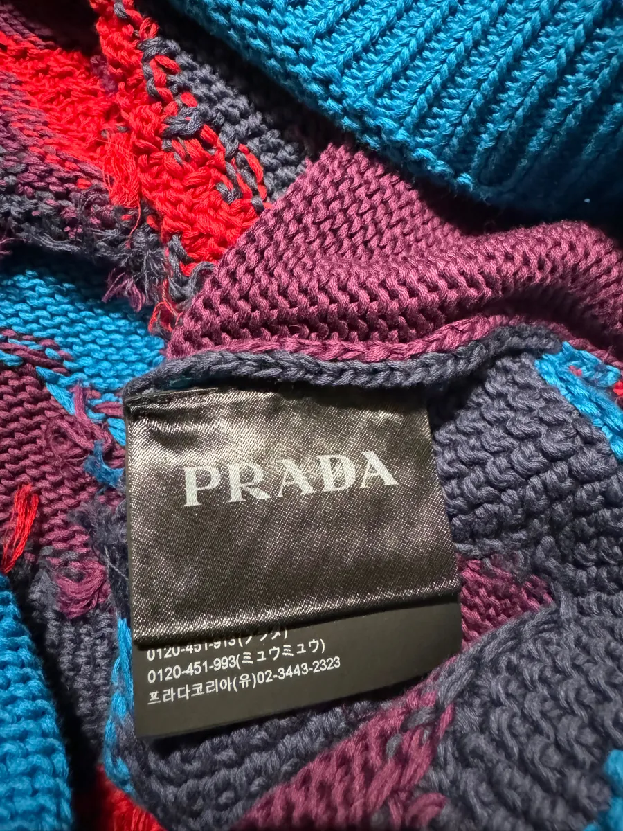 FW2019 Prada Camouflage Vibrant Energy Red & Blue Wool Sweater - Image 9