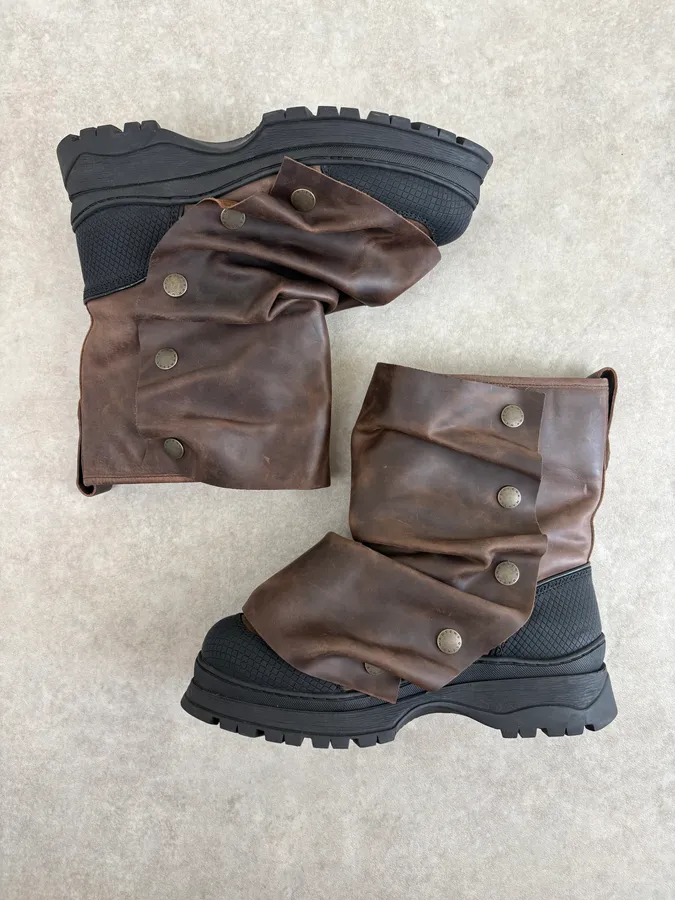 FW2020 Glenn Martens H&M Brown Leather Plastron Boots - Image 6