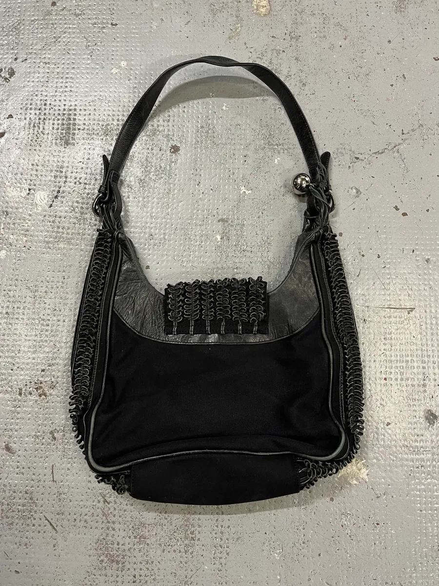 Gianfranco Ferré Black Leather Textured Hobo Bag - Image 8