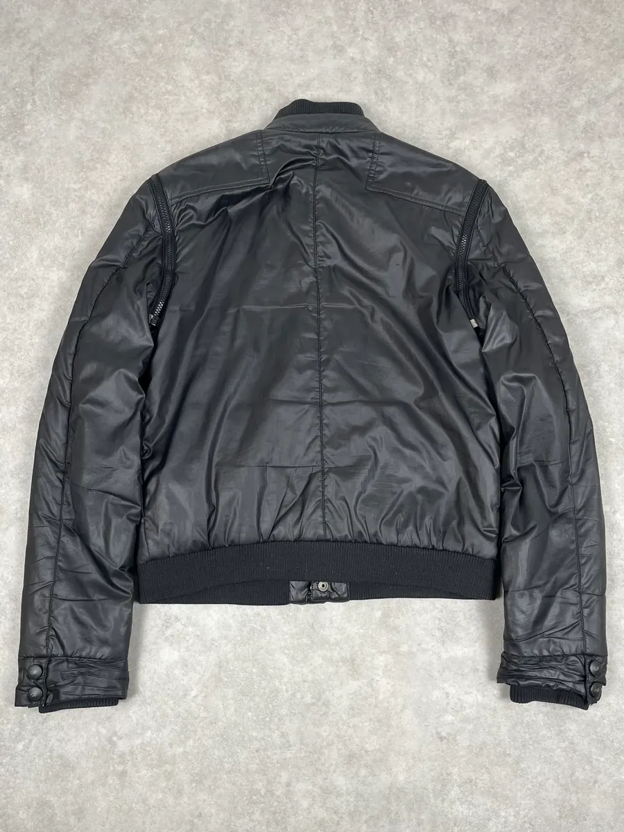 Gianfranco Ferré Black Signature Nylon Jacket with Detachable Sleeves - Image 6