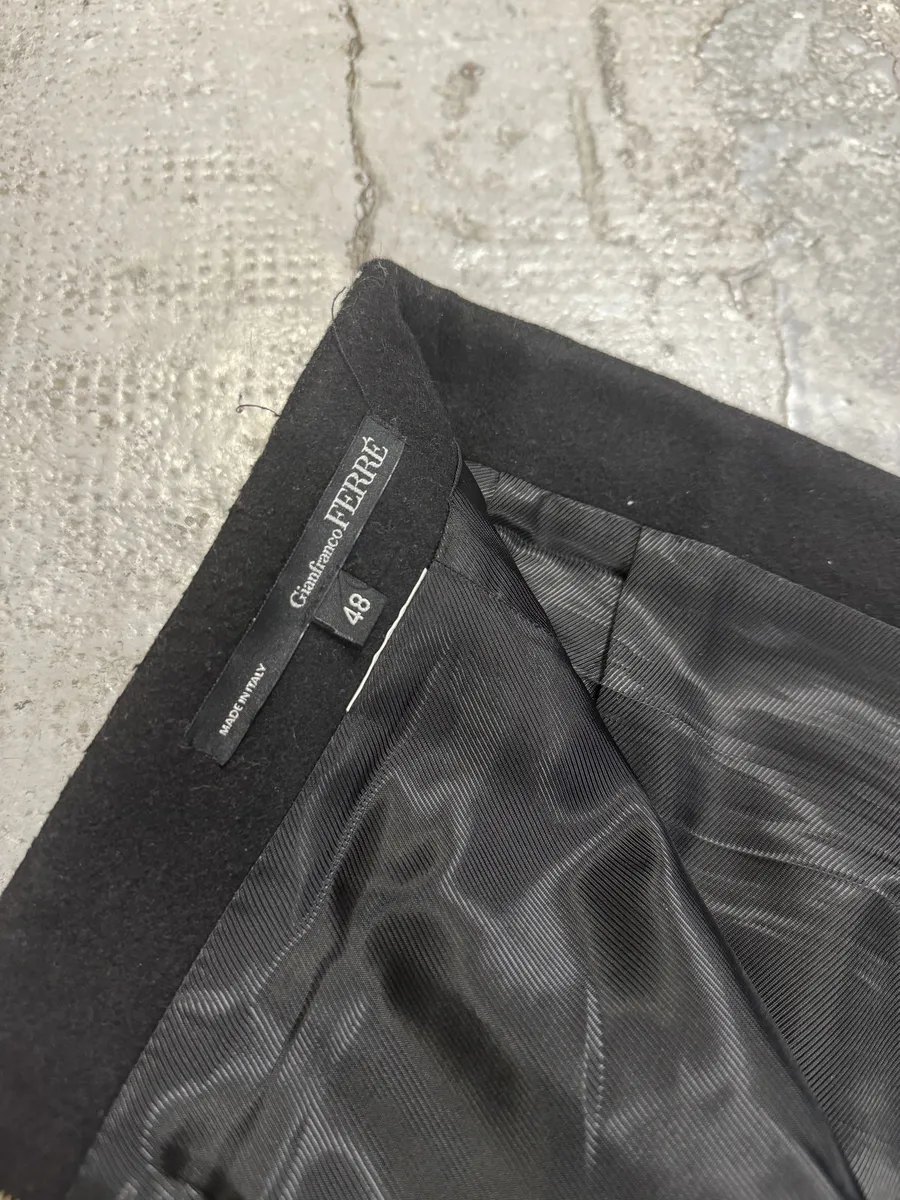 Gianfranco Ferré Rock Crocodile Effect Black & White Skirt - Image 4