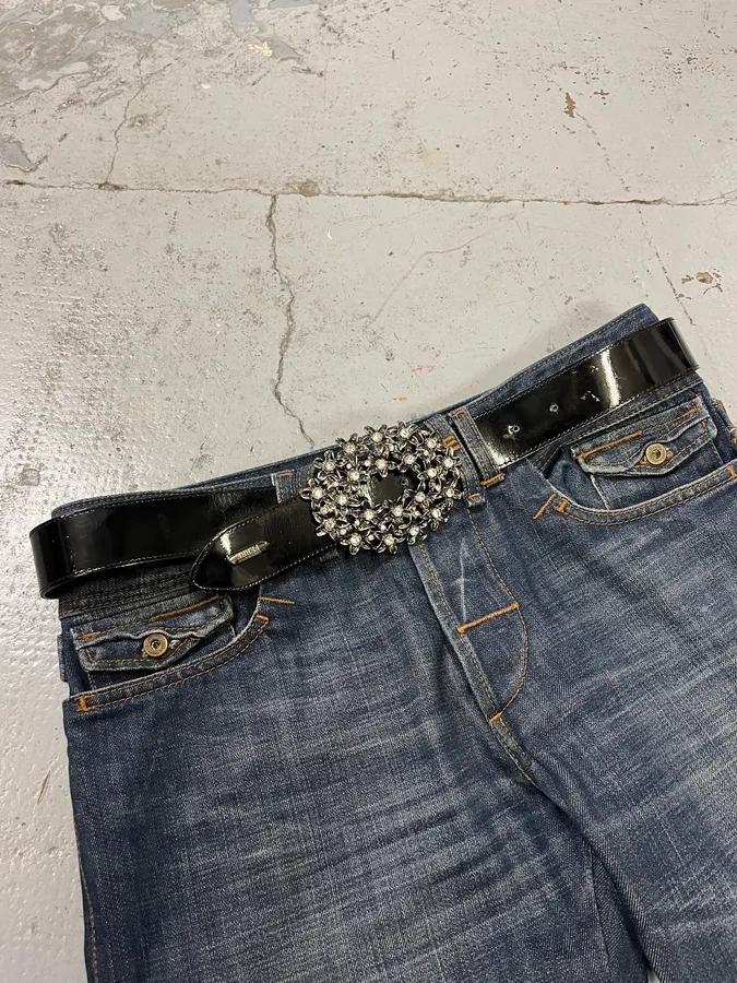 Gianfranco Ferré Strass Flowers Black Patent Leather Belt - Image 2