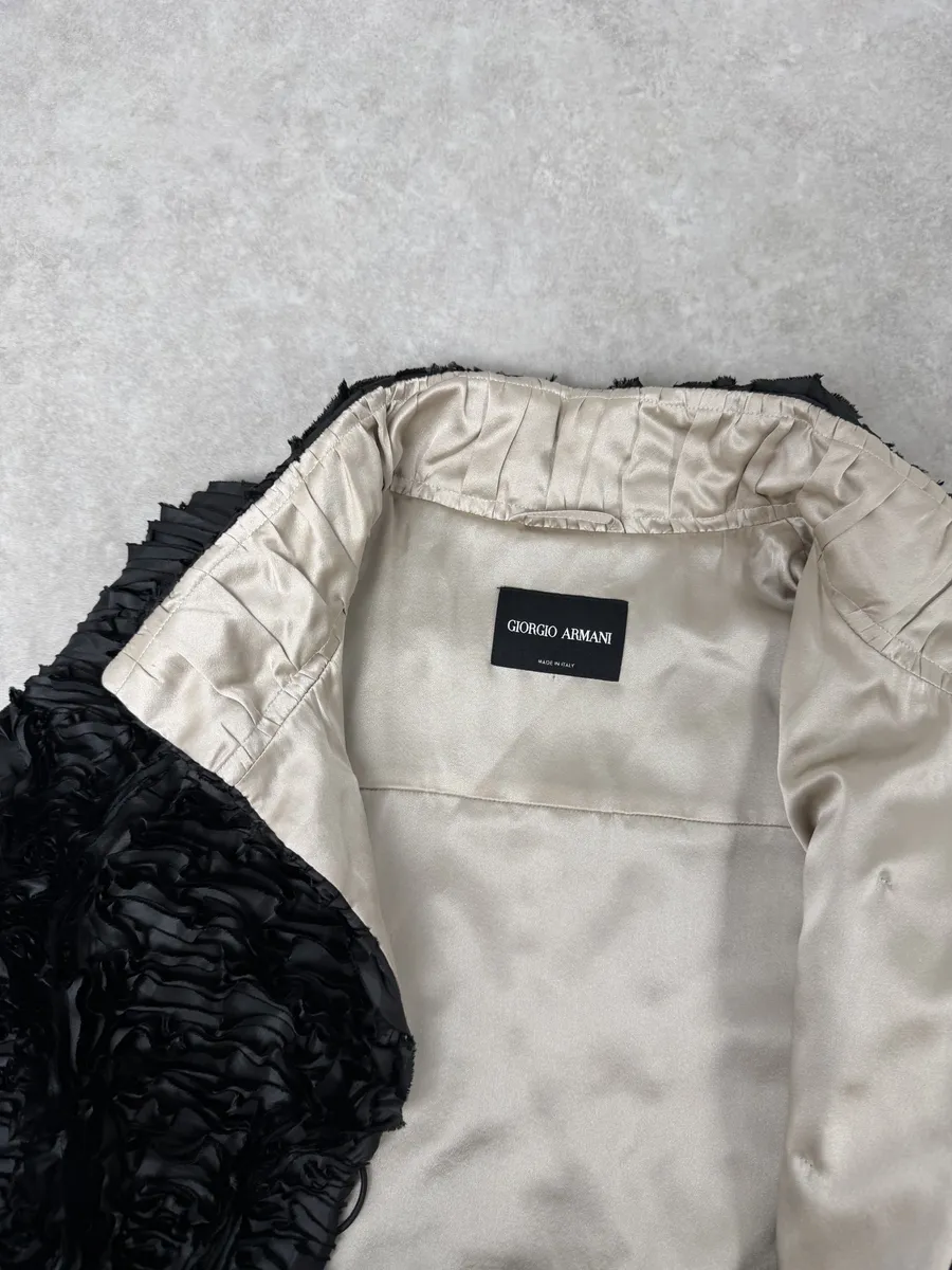 Giorgio Armani Black Relief Plissed Slik Jacket - Image 6