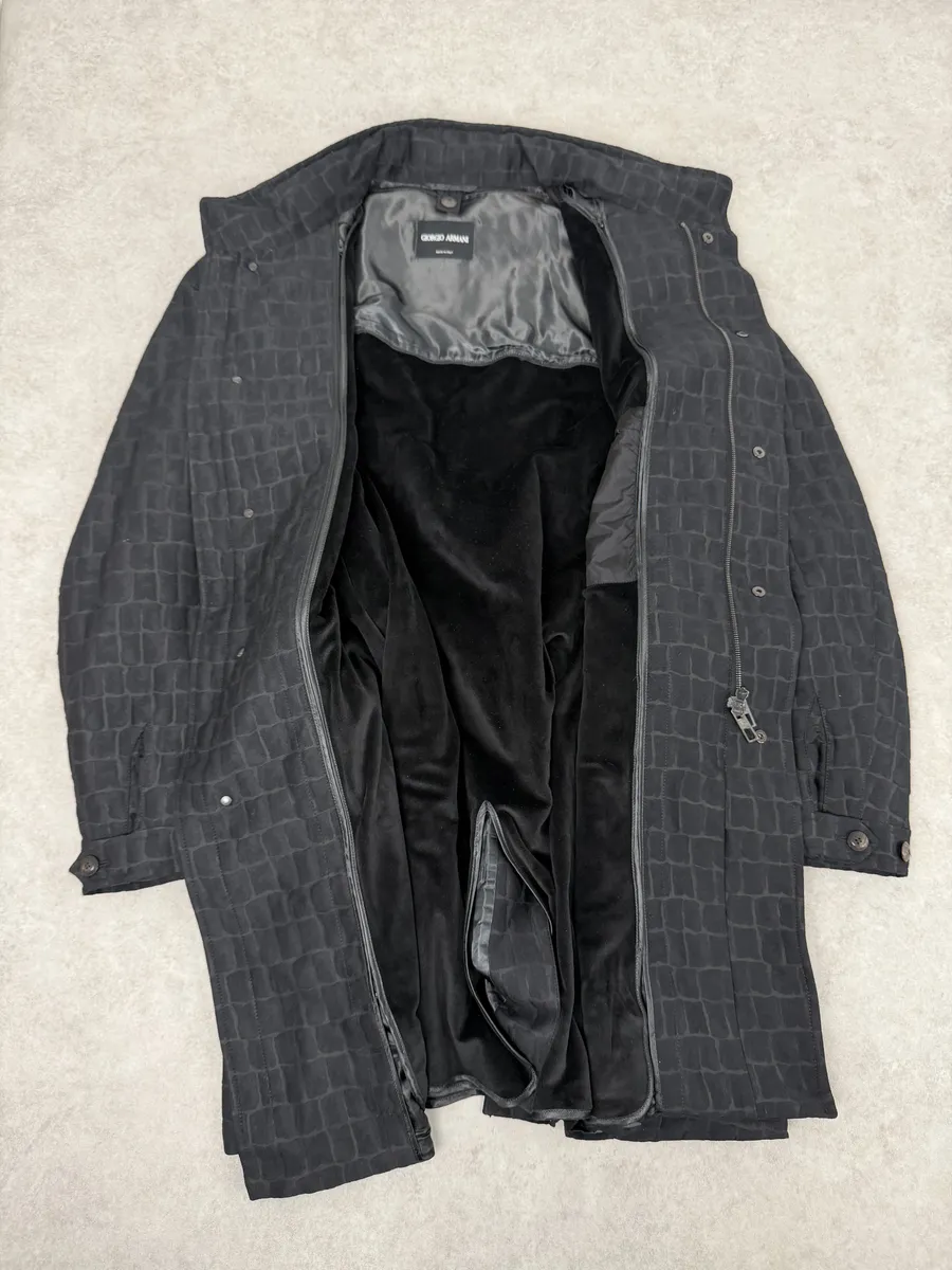 Giorgio Armani Crocodile Effect Black Wool & Silk Trench Coat - Image 6