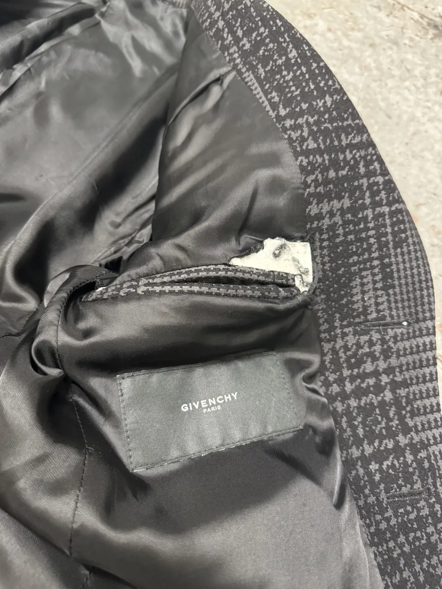 Givenchy Black & Grey Wool Trench Coat - Image 5