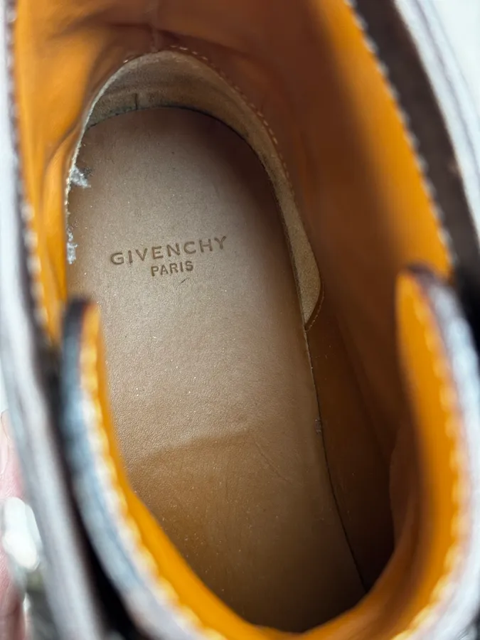 Givenchy Hiking Brown Leather Boots - Image 8