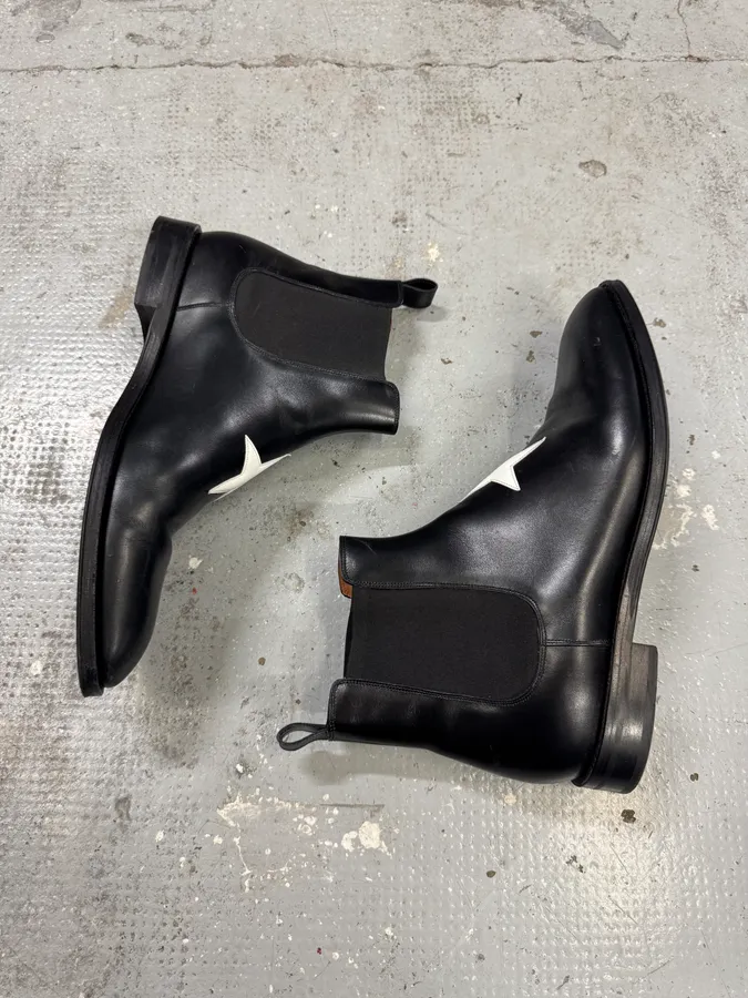 Givenchy White Star Black Leather Chelsea Boots by Riccardo Tisci - Image 3