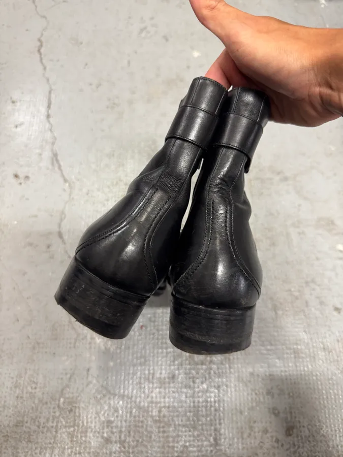 Gucci Black Leather Signature Ankle Boots - Image 5