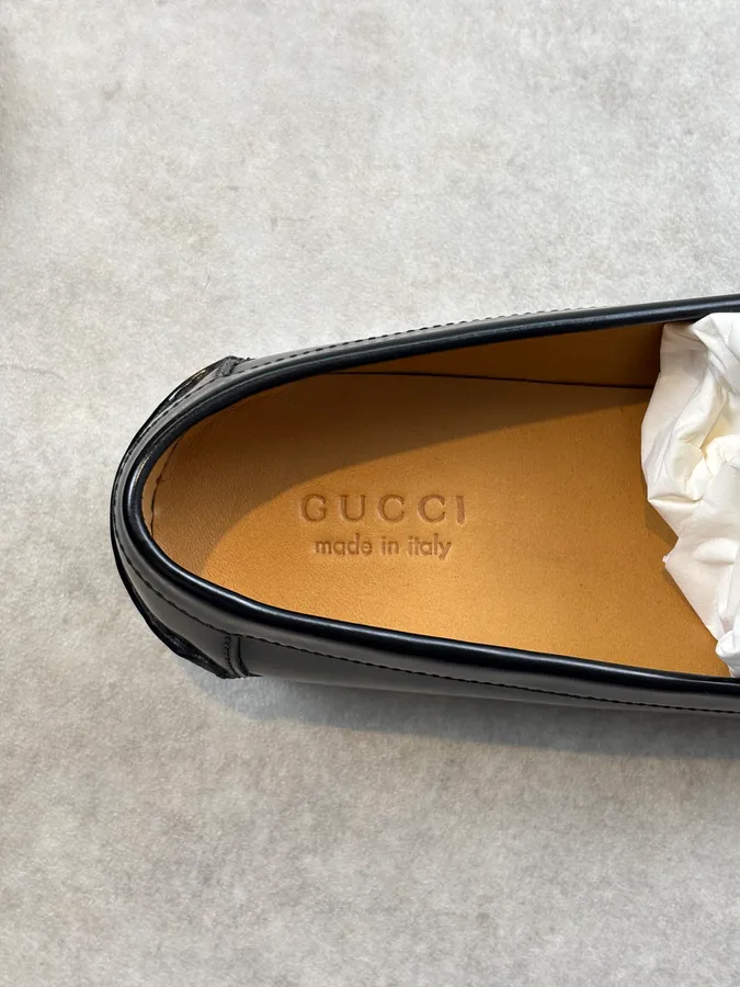 Gucci GG Supreme Tassel Leather Loafers Black - Image 10