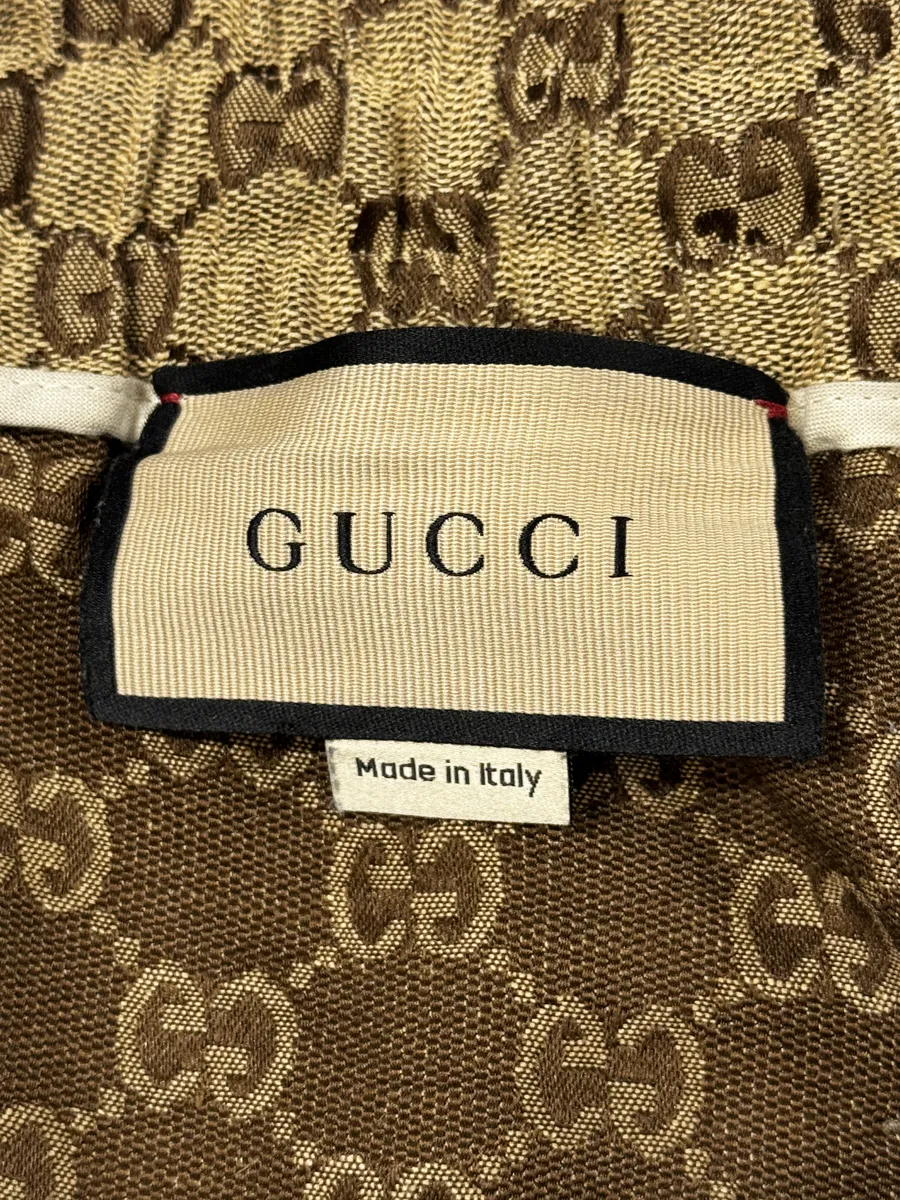 Gucci Monogrammed Beige Logo Shorts - Image 7