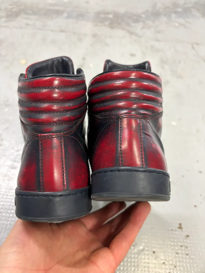 Gucci Red Black Leather Logo High-Top Sneakers - Image 6