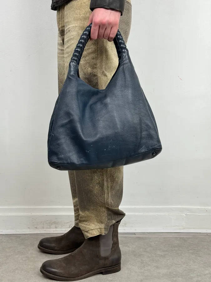 Jil Sander Navy Leather Hobo Bag with Wrapped Handle - Image 3