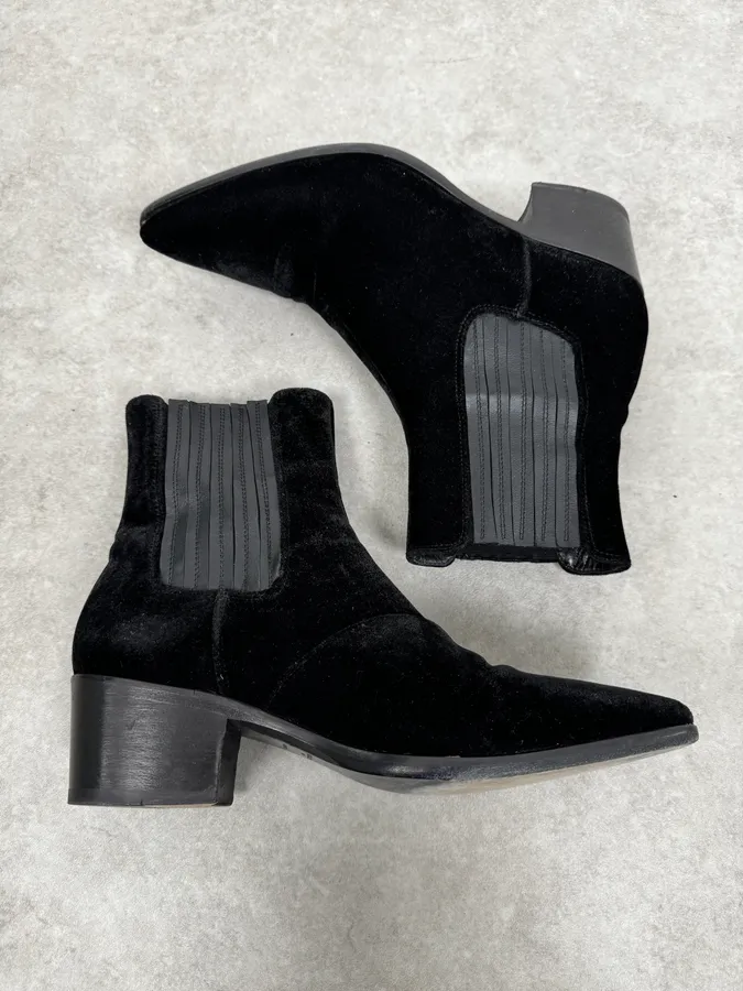 John Galliano Black Velvet Chelsea Boots - Image 5