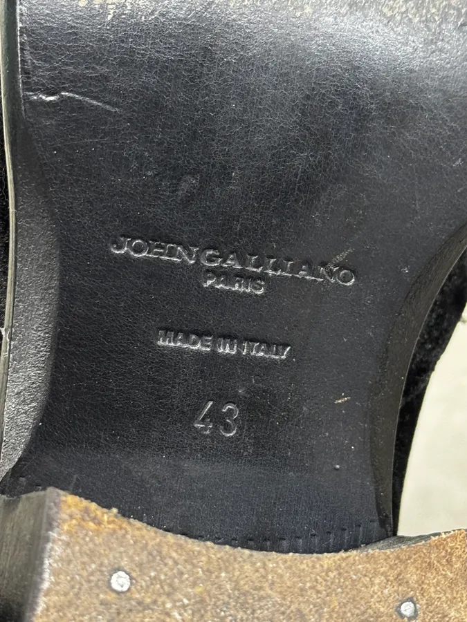 John Galliano Black Velvet Chelsea Boots - Image 9