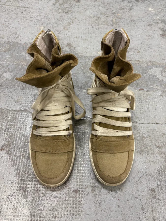 Kris Van Assche Beige & Yellow Leather Megalaced High Sneakers - Image 2