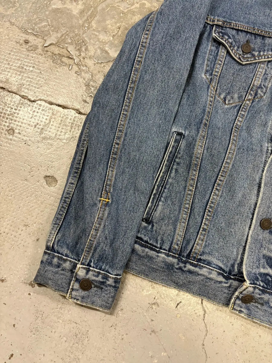 Levi’s Blue Brut Buttoned Denim Trucker Jacket - Image 6