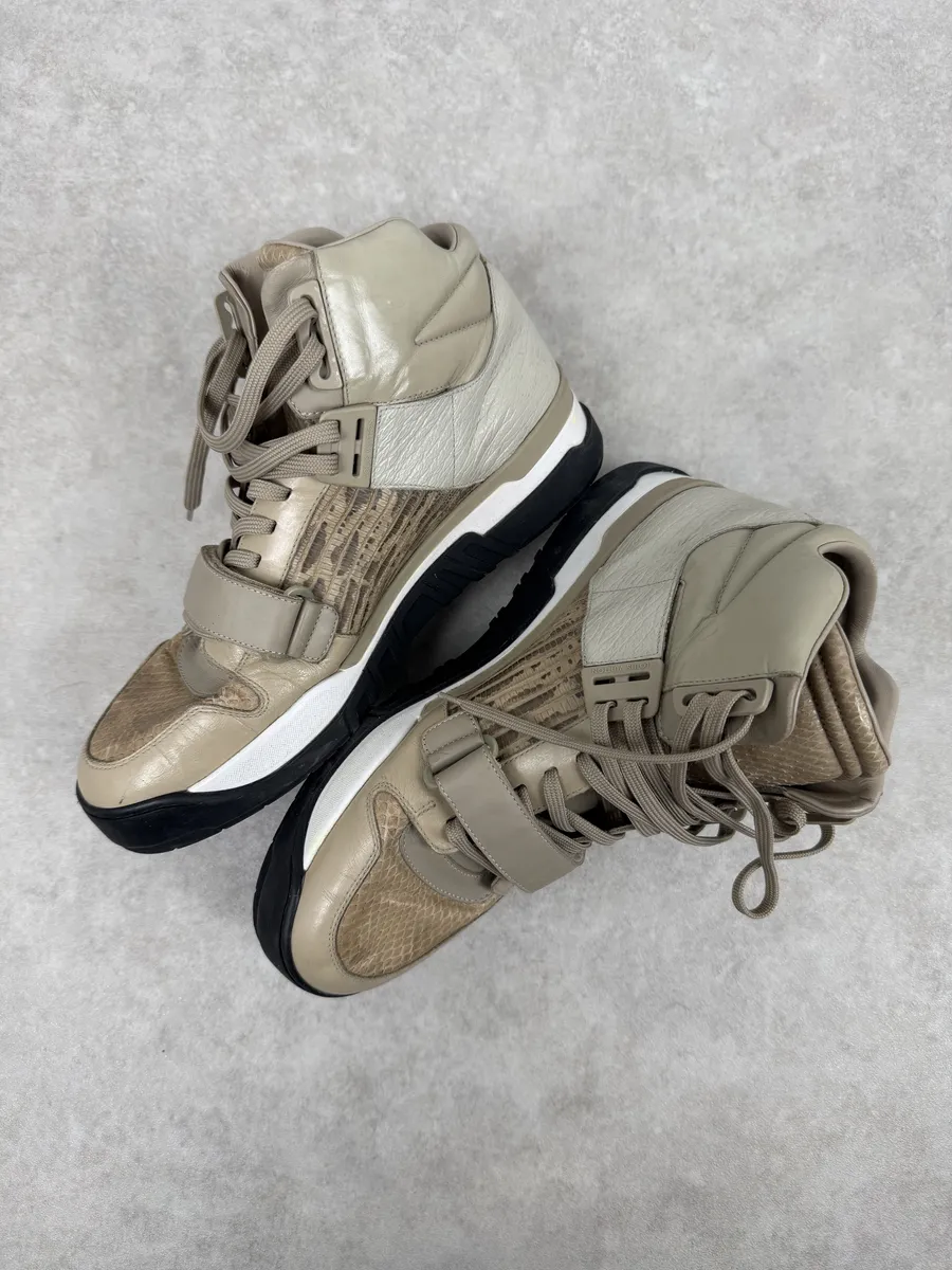Louis Vuitton Beige Snakeskin Effect Leather High Scratch Sneakers - Image 5