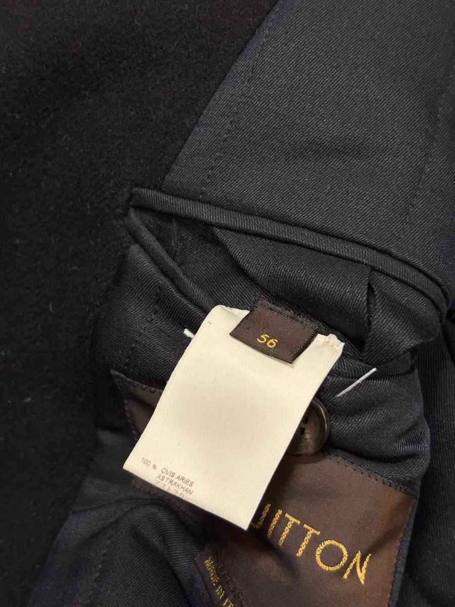 Louis Vuitton Black Classy Duffle Coat - Image 9