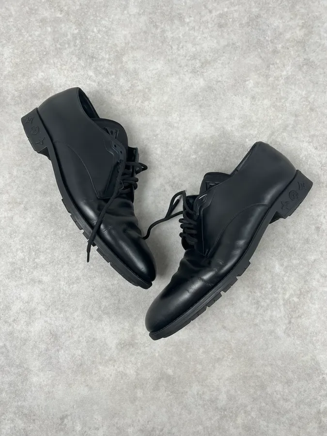 Louis Vuitton Black Modern Classy Leather Derby Shoes - Image 3