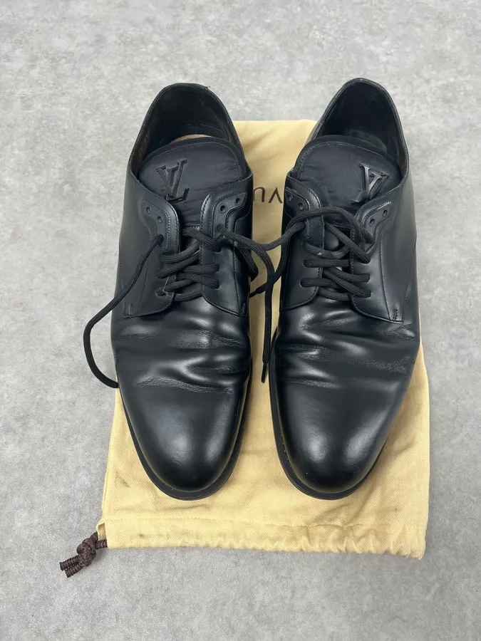 Louis Vuitton Black Modern Classy Leather Derby Shoes - Image 4