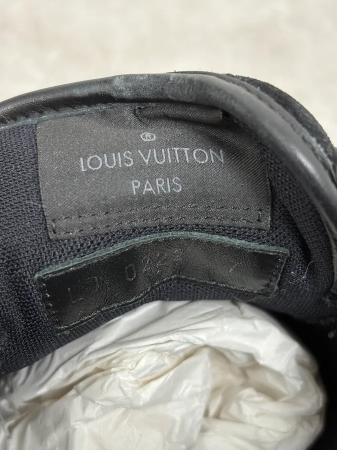 Louis Vuitton Black Suede Low-Top Sneakers - Image 9