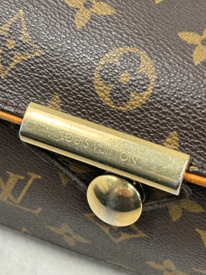 Louis Vuitton Brown Leather Logo Messenger Bag - Image 14