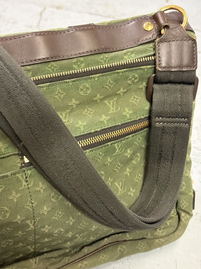 Louis Vuitton Khaki Monogram Canvas Multi-Pocket Shoulder Bag - Image 10