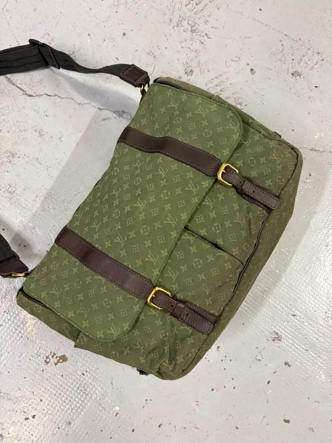 Louis Vuitton Khaki Monogram Canvas Multi-Pocket Shoulder Bag - Image 4