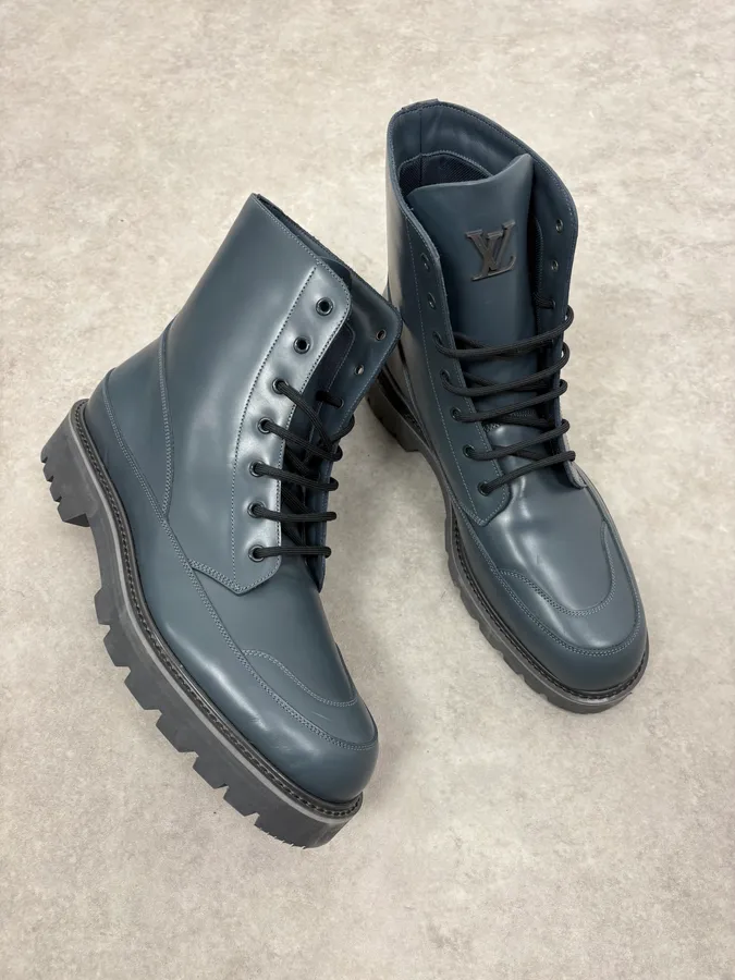 Louis Vuitton Night Blue Sample Leather Boots by Virgil Abloh - Image 5