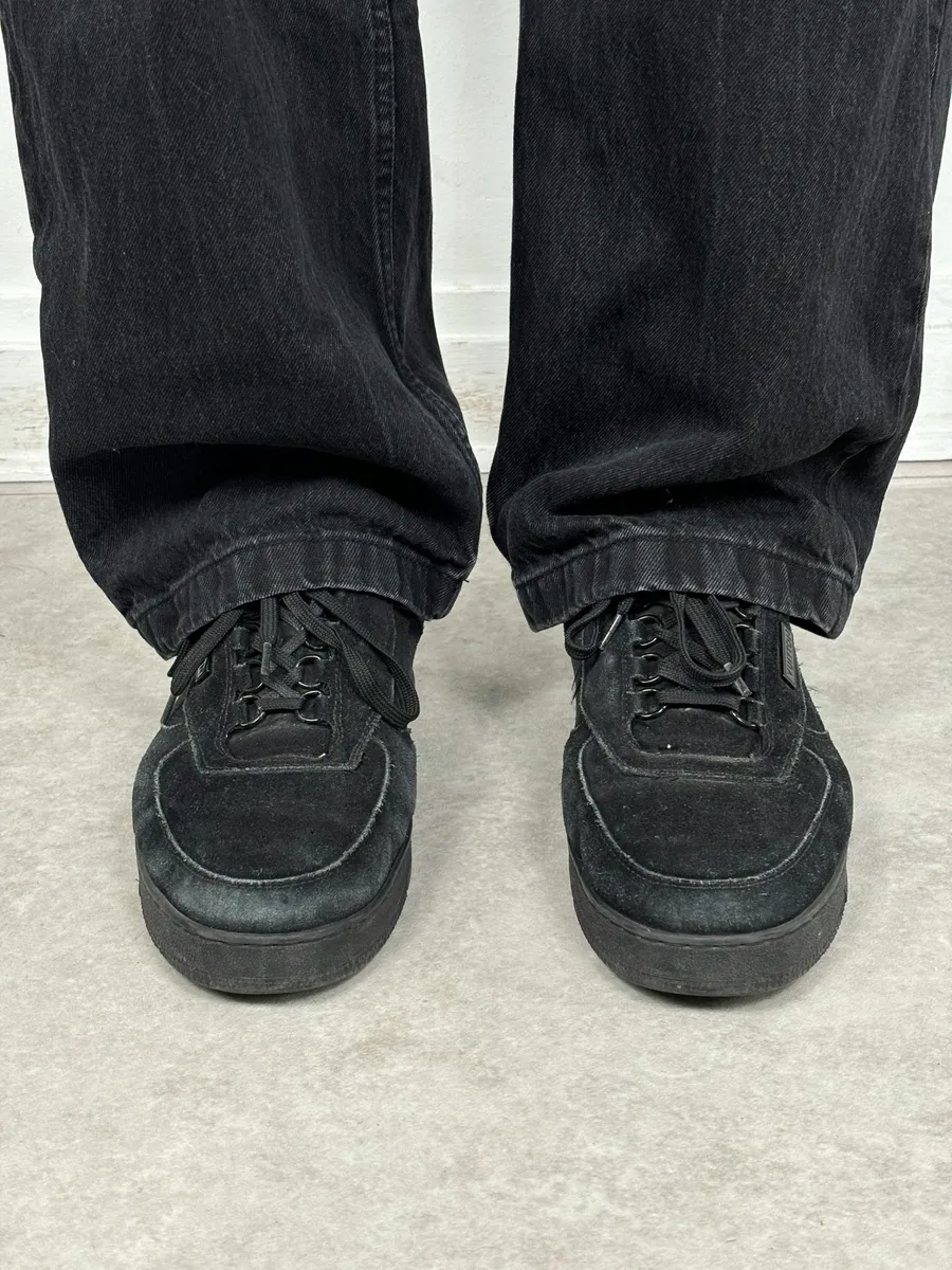 Louis Vuitton Trainers Black Suede Lace-up Sneakers - Image 3