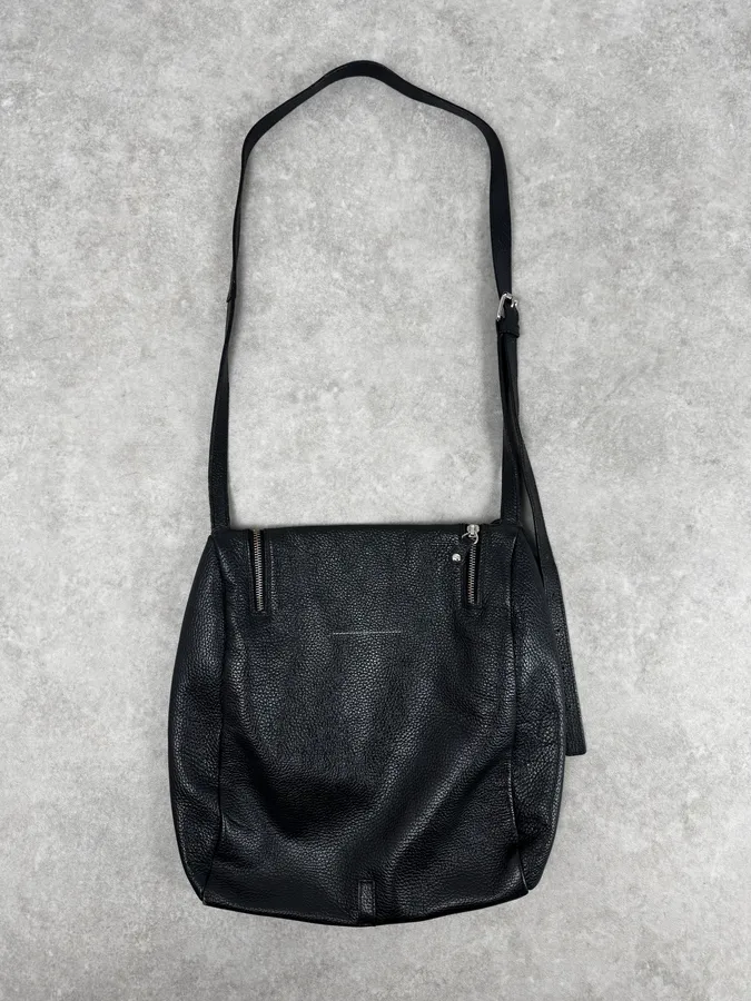 Maison Margiela Black Squared Zip Shoulder Bag - Image 2
