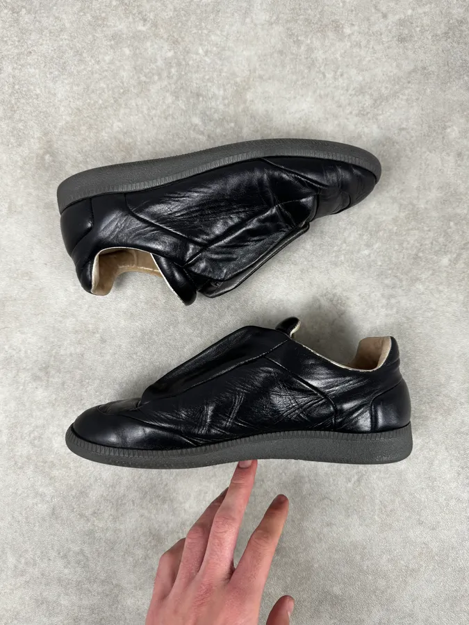 Maison Margiela Future Black Painted Low Sneakers - Image 7
