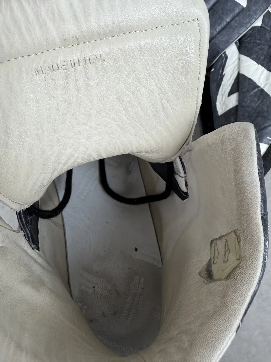Maison Margiela Future Black White Geometrical High Sneakers - Image 11