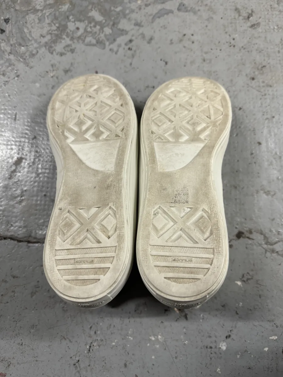 Maison Margiela High Creamy Laced Shoes - Image 6