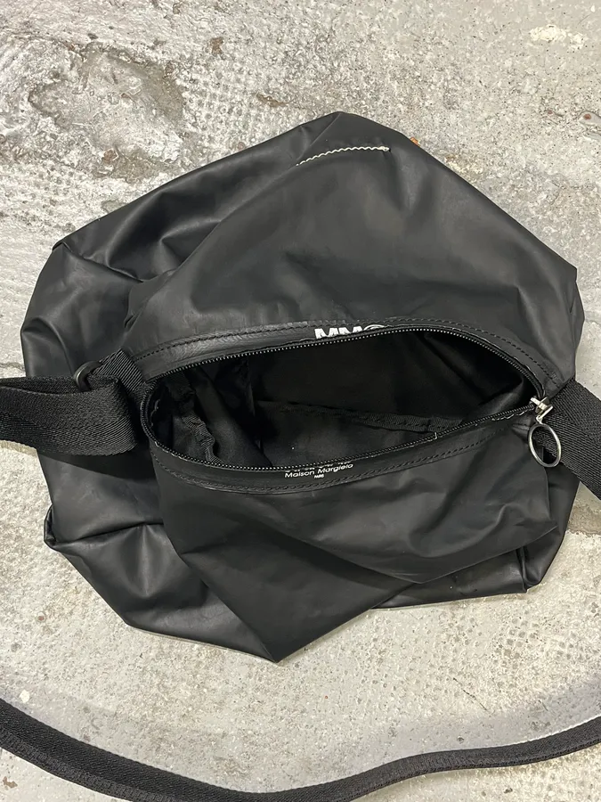 Maison Margiela MM6 Black Crossbody Shoulder Bag - Image 4