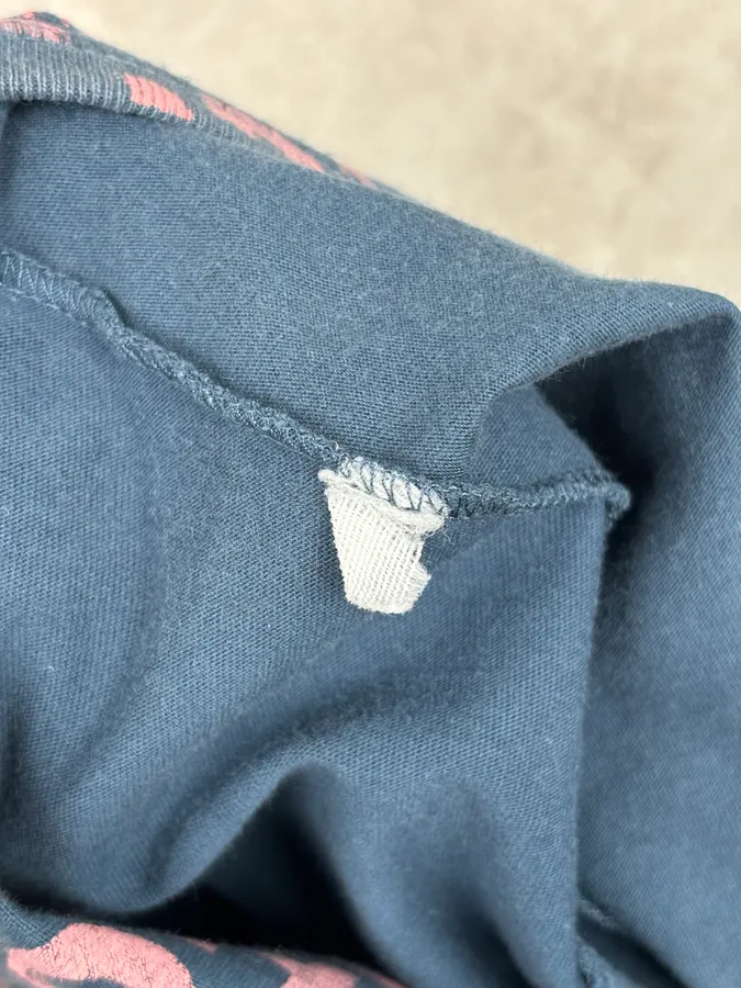 Maison Margiela Poem V Neck Navy T-Shirt - Image 9