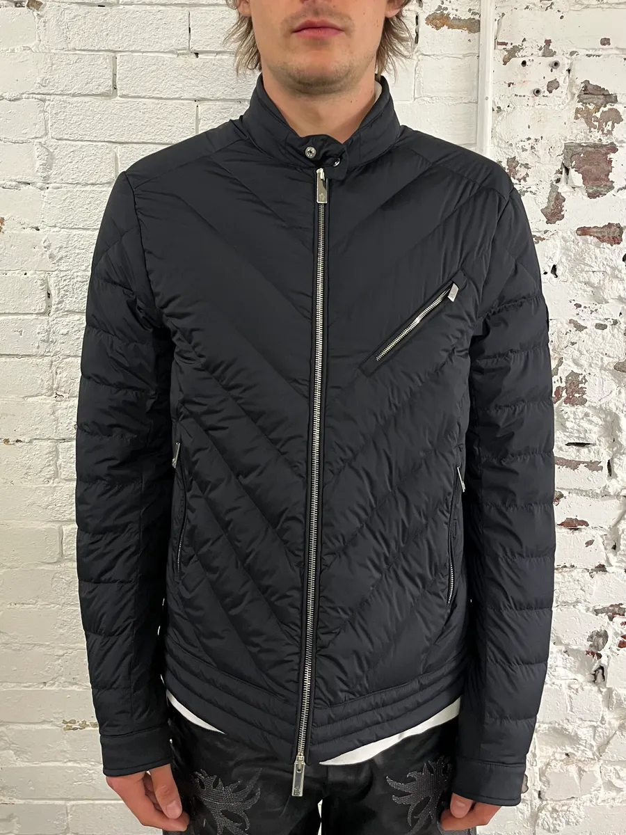 Moncler Black Quilted Puffer Jacket - Image 2