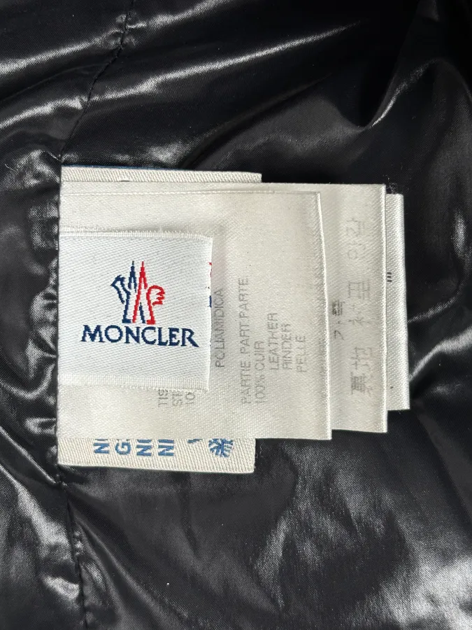 Moncler Black Quilted Puffer Light Jacket - Image 12