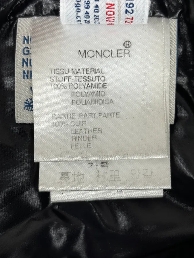 Moncler Black Quilted Puffer Light Jacket - Image 13