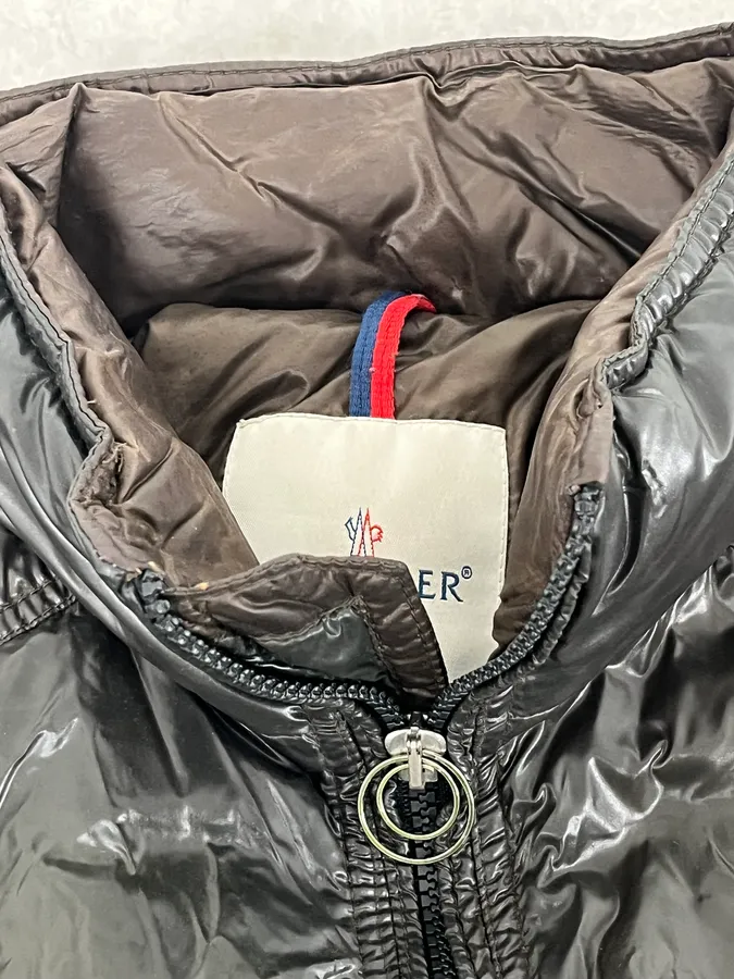 Moncler Cozy Brown Puffer Jacket - Image 9